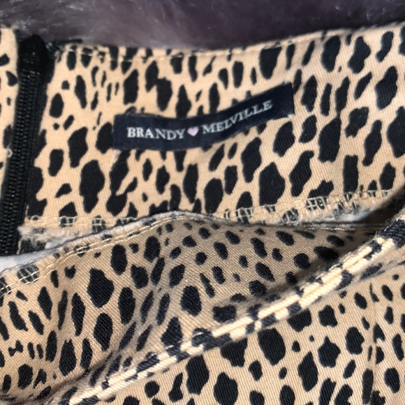 BRANDY Melville Cheetah print pencil skirt NEW - Picture 3 of 3